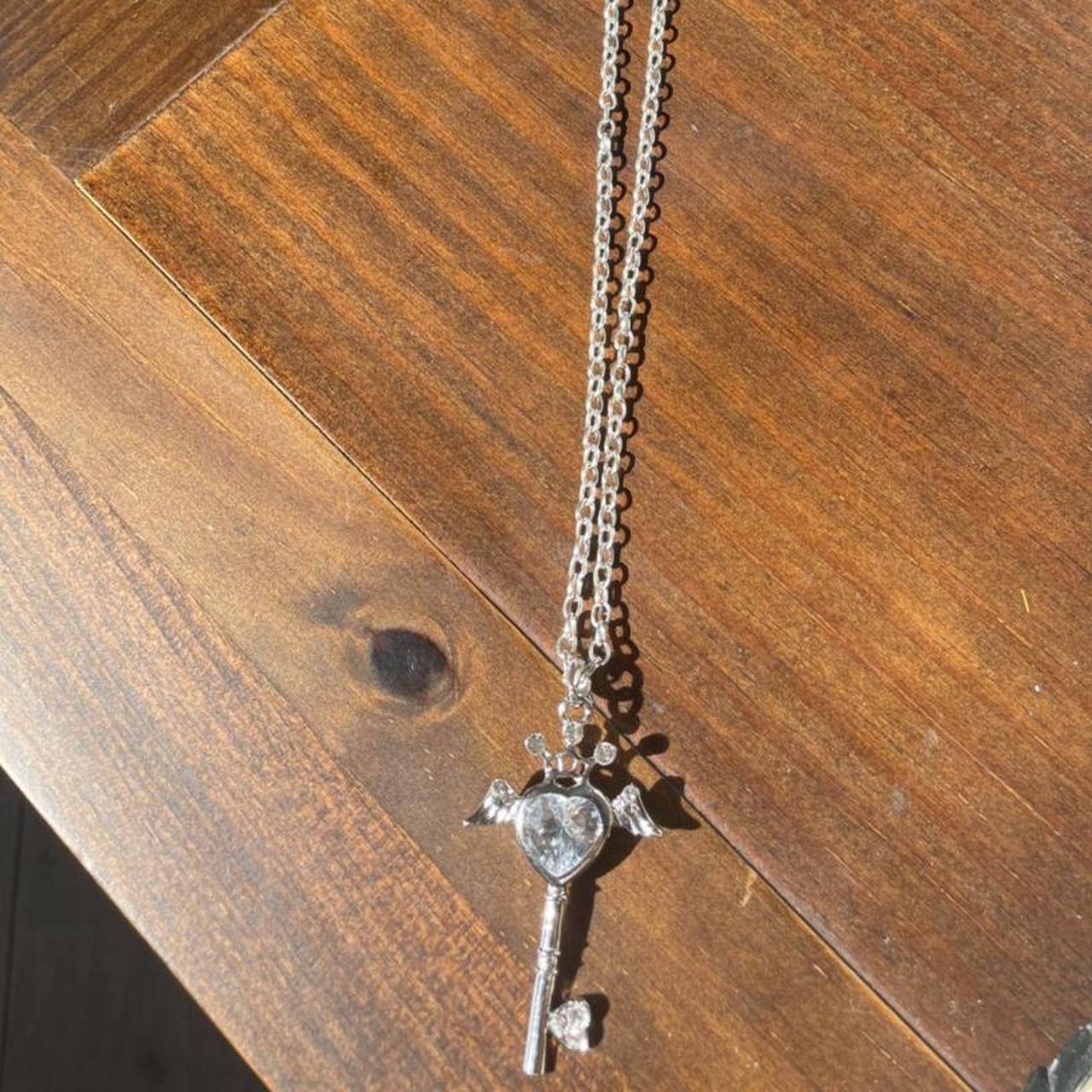 20inch Long Silver Plated Chain Necklace with Unique Crystal Heart Key Pendant