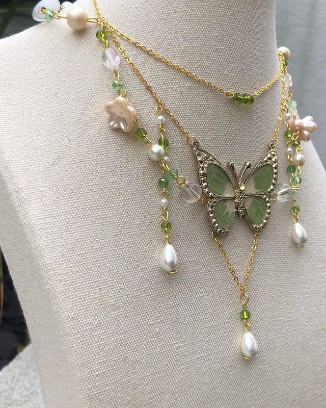 Fairycore Ethereal Green Golden Faux Pearl Beaded Necklace