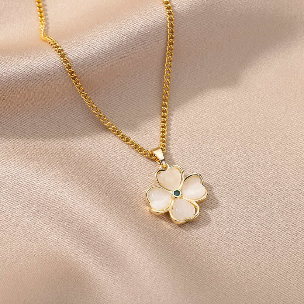 Four Leaf Clover Pendant Necklace For Women Stainless Steel Gold Color